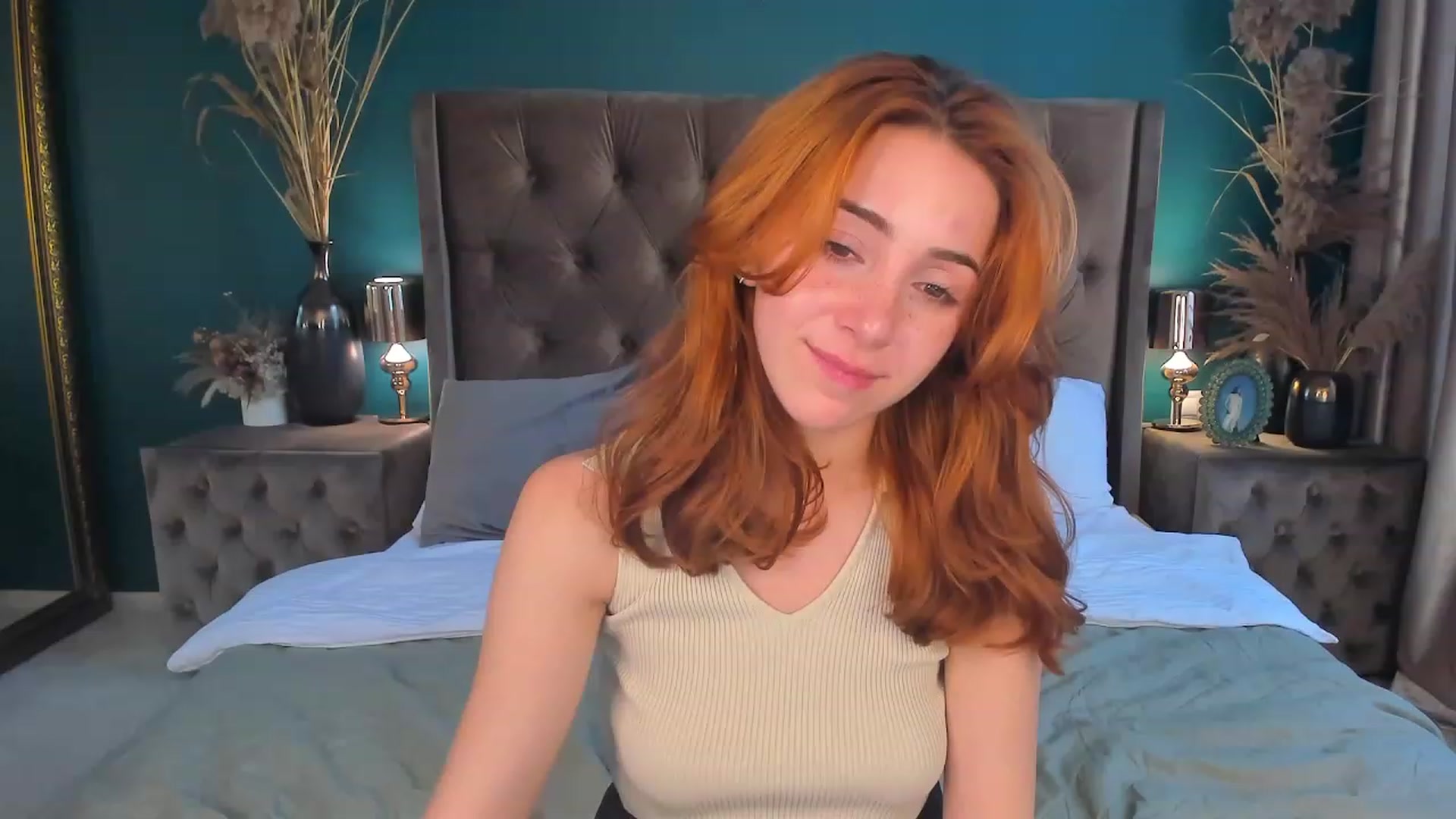 ElsaYoung video thumbnail