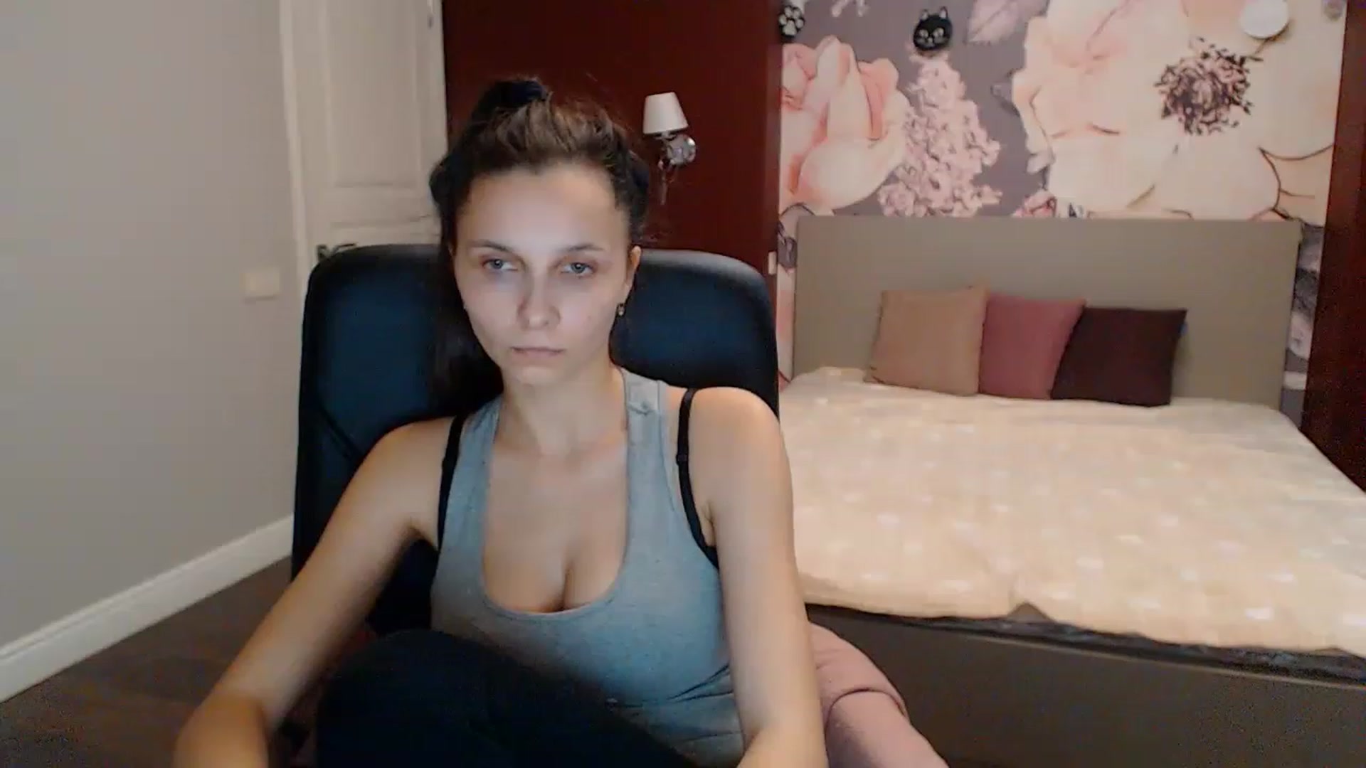 Karina_Mils video thumbnail