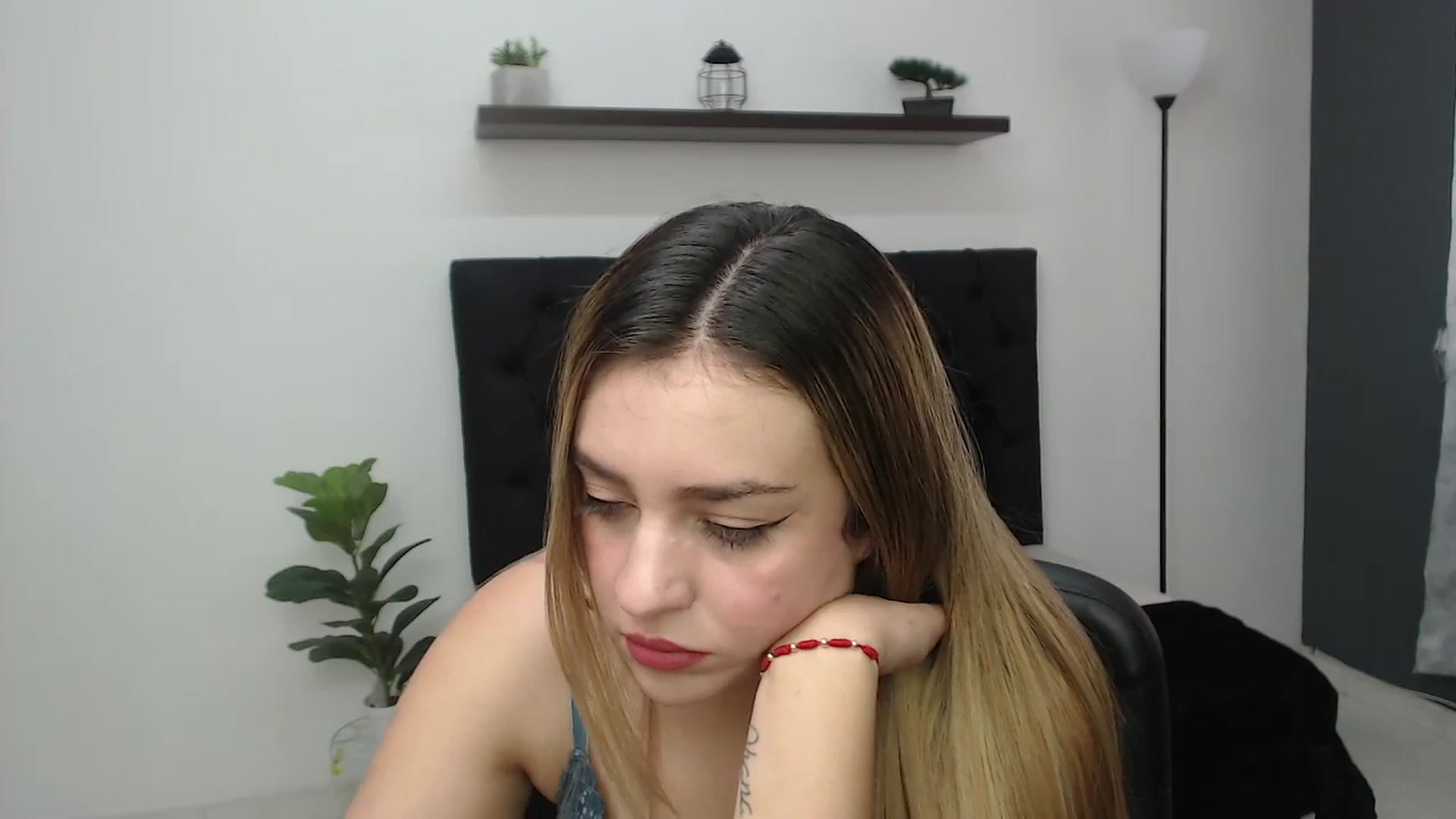 CamilleDucan video thumbnail