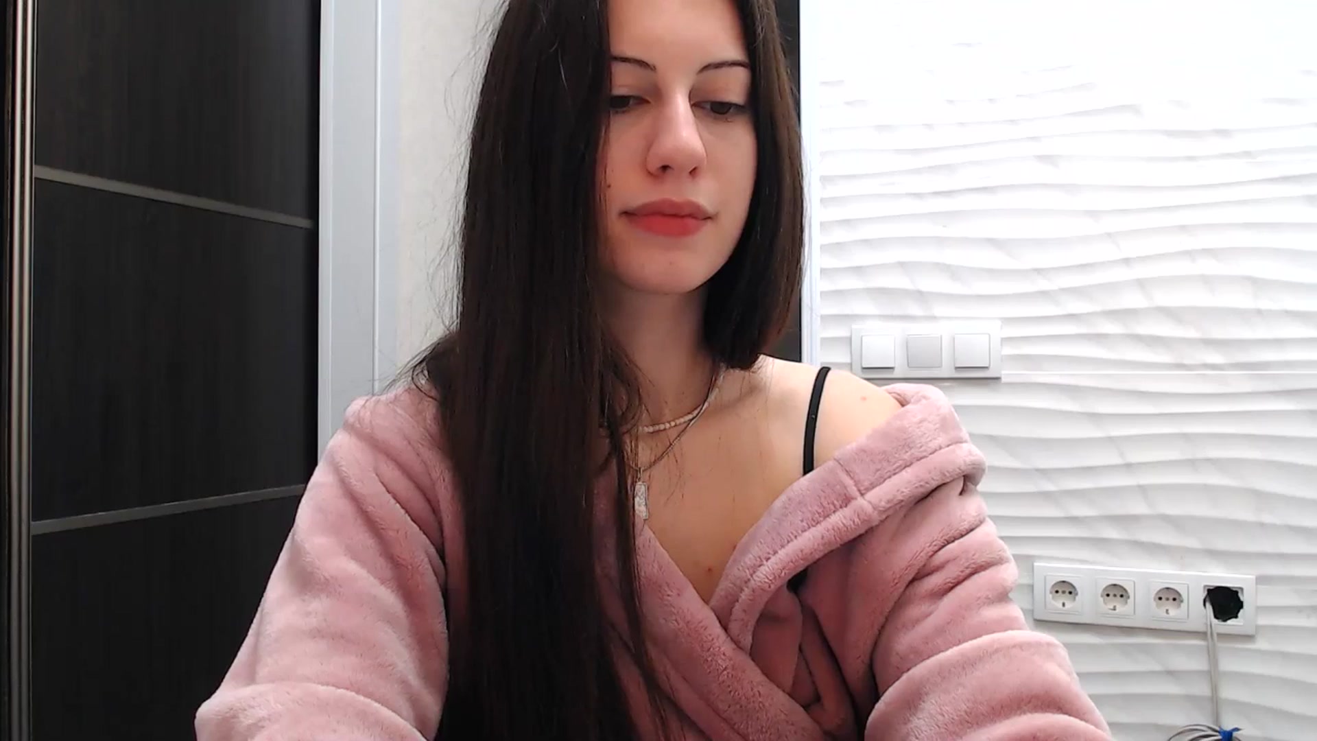 Auroraa video thumbnail