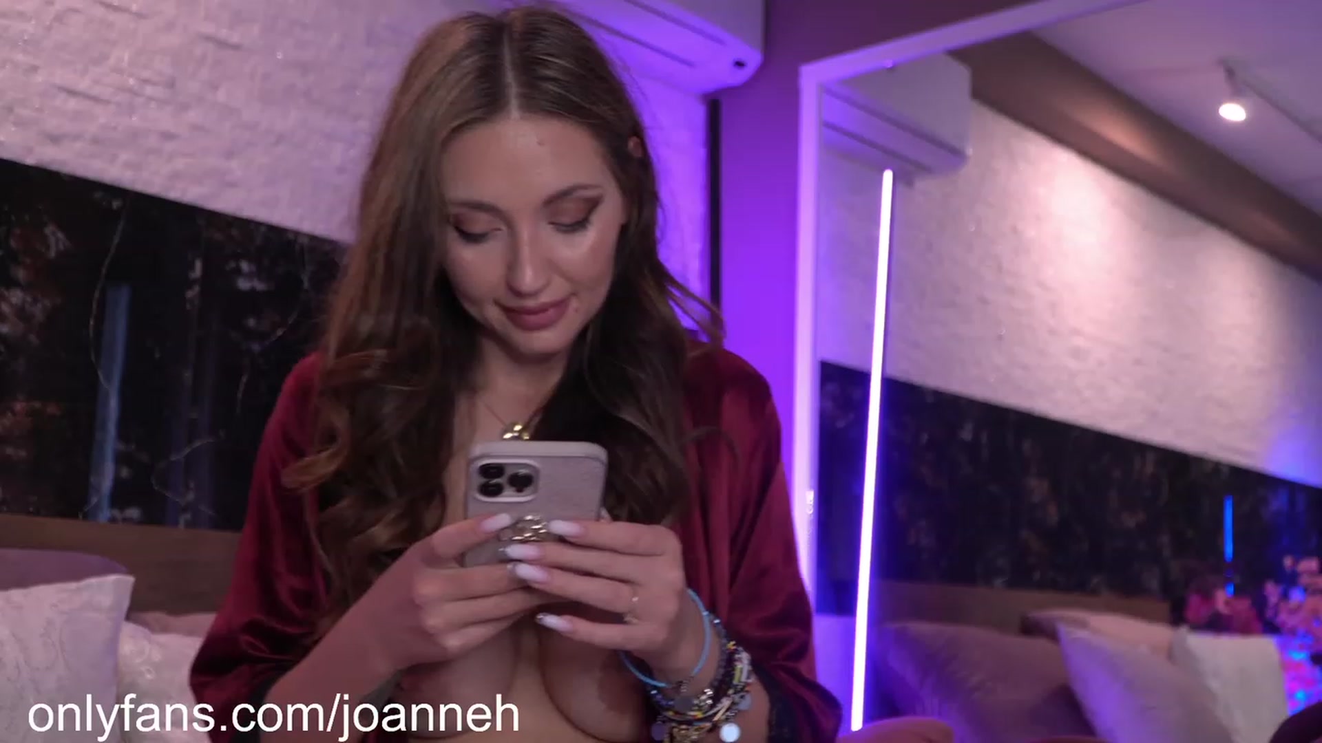 JoanneVamp video thumbnail