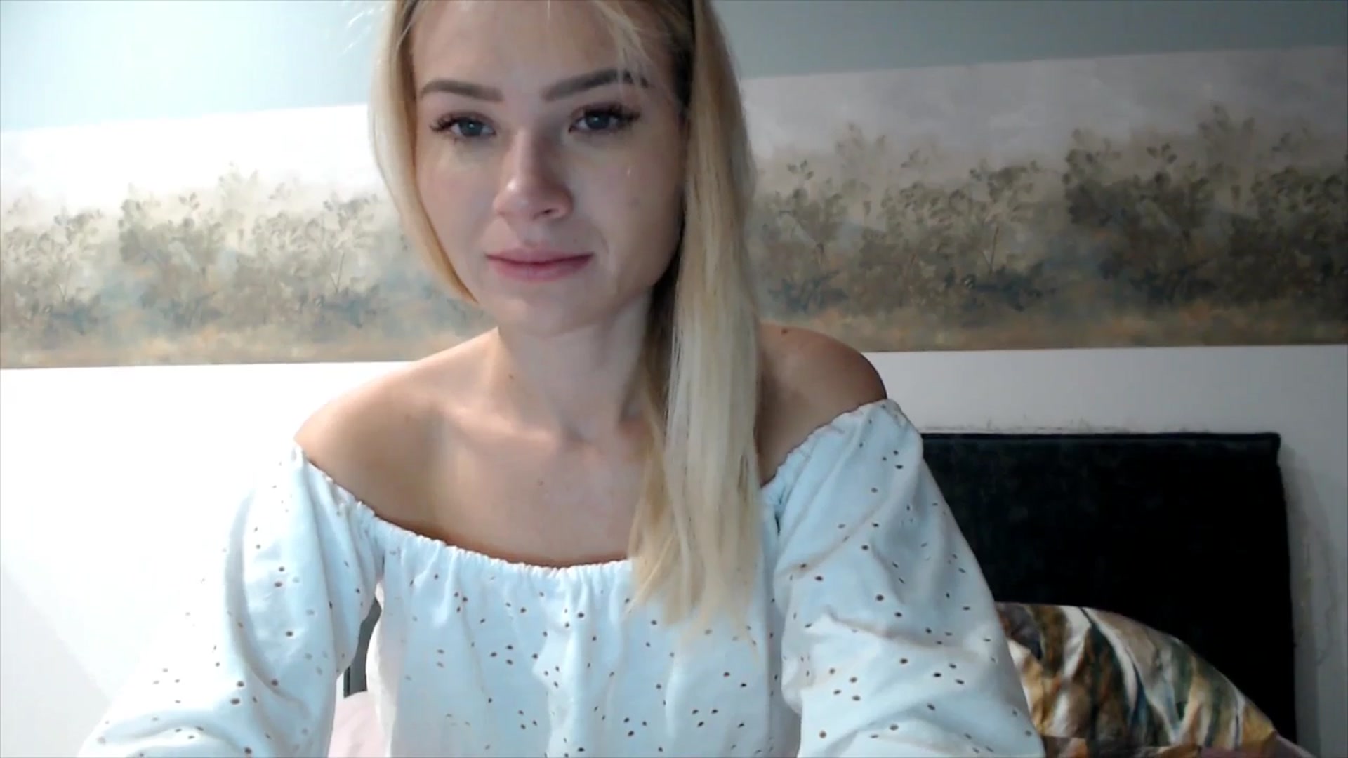 fiancee video thumbnail