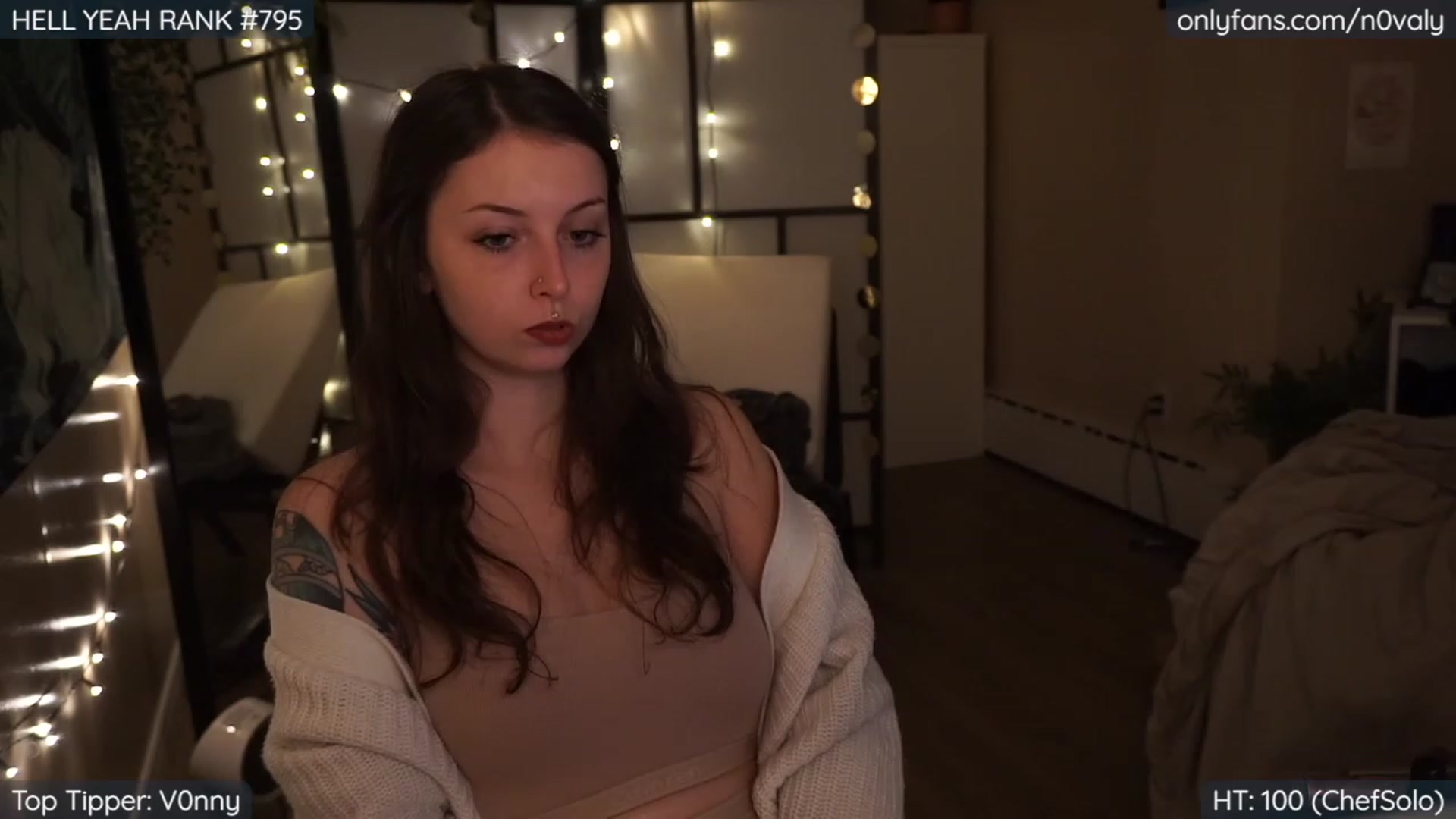 N0valy video thumbnail