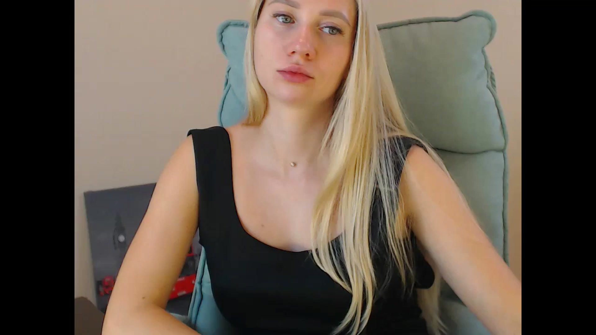 Miss_Sylvia video thumbnail