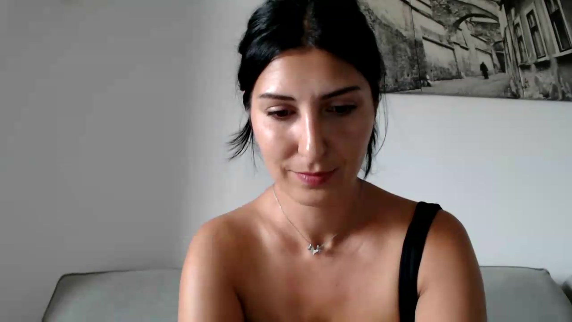 ReyInna video thumbnail