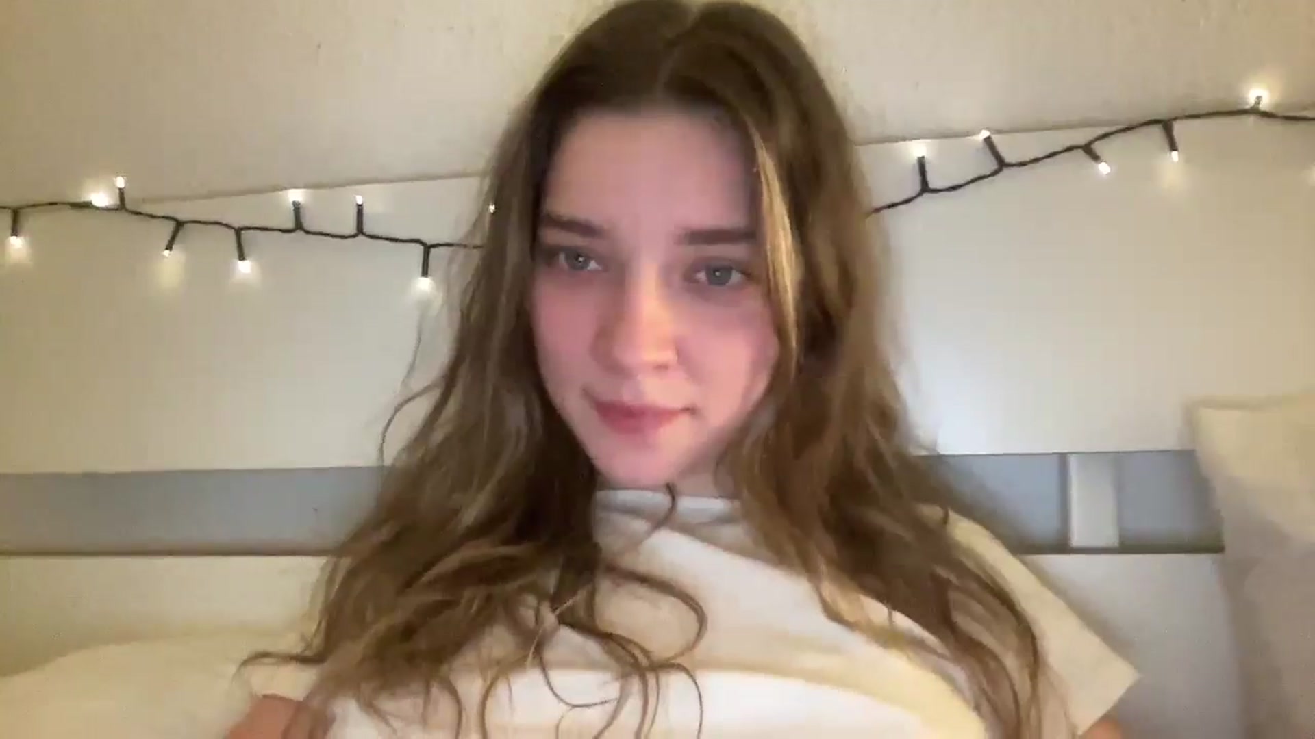 Shinie_ video thumbnail