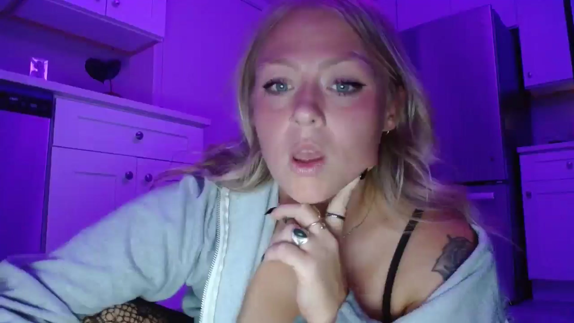 SneakyAlice video thumbnail