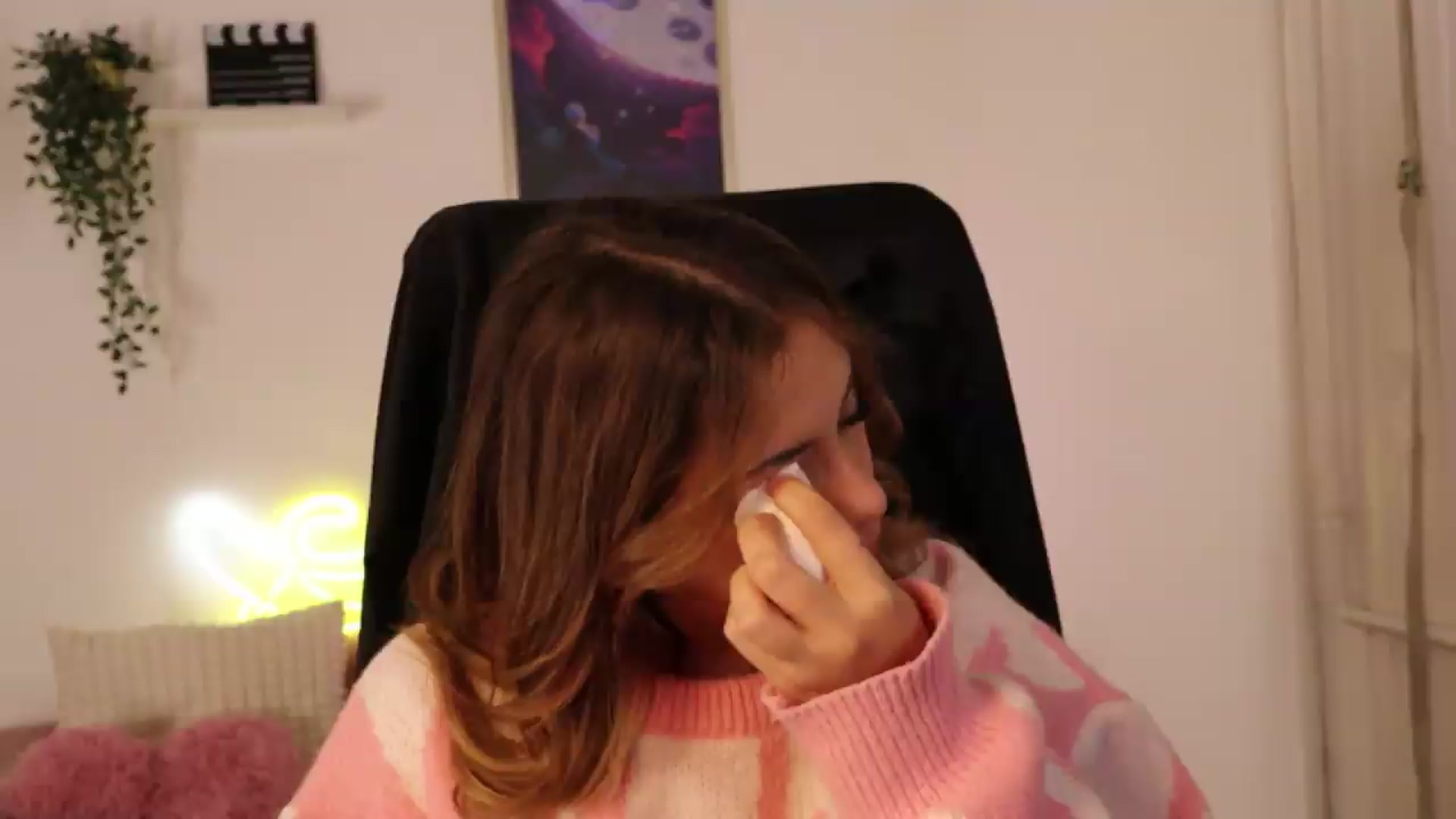 Naomii20 video thumbnail