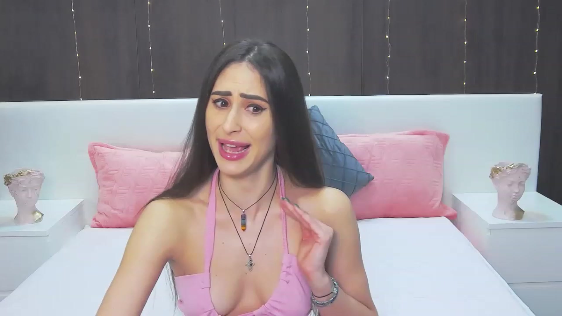 MaraHari video thumbnail
