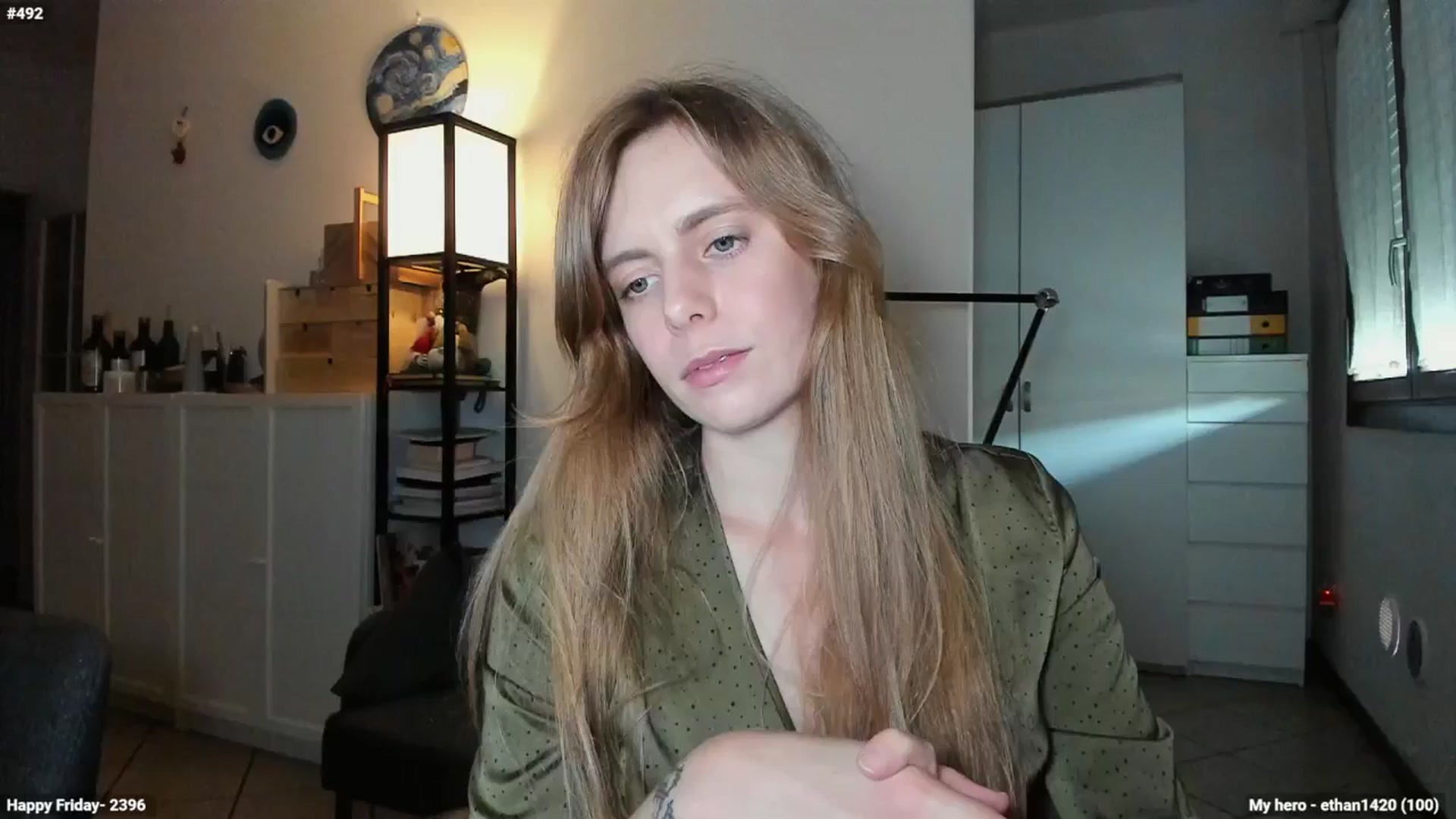 Personage video thumbnail