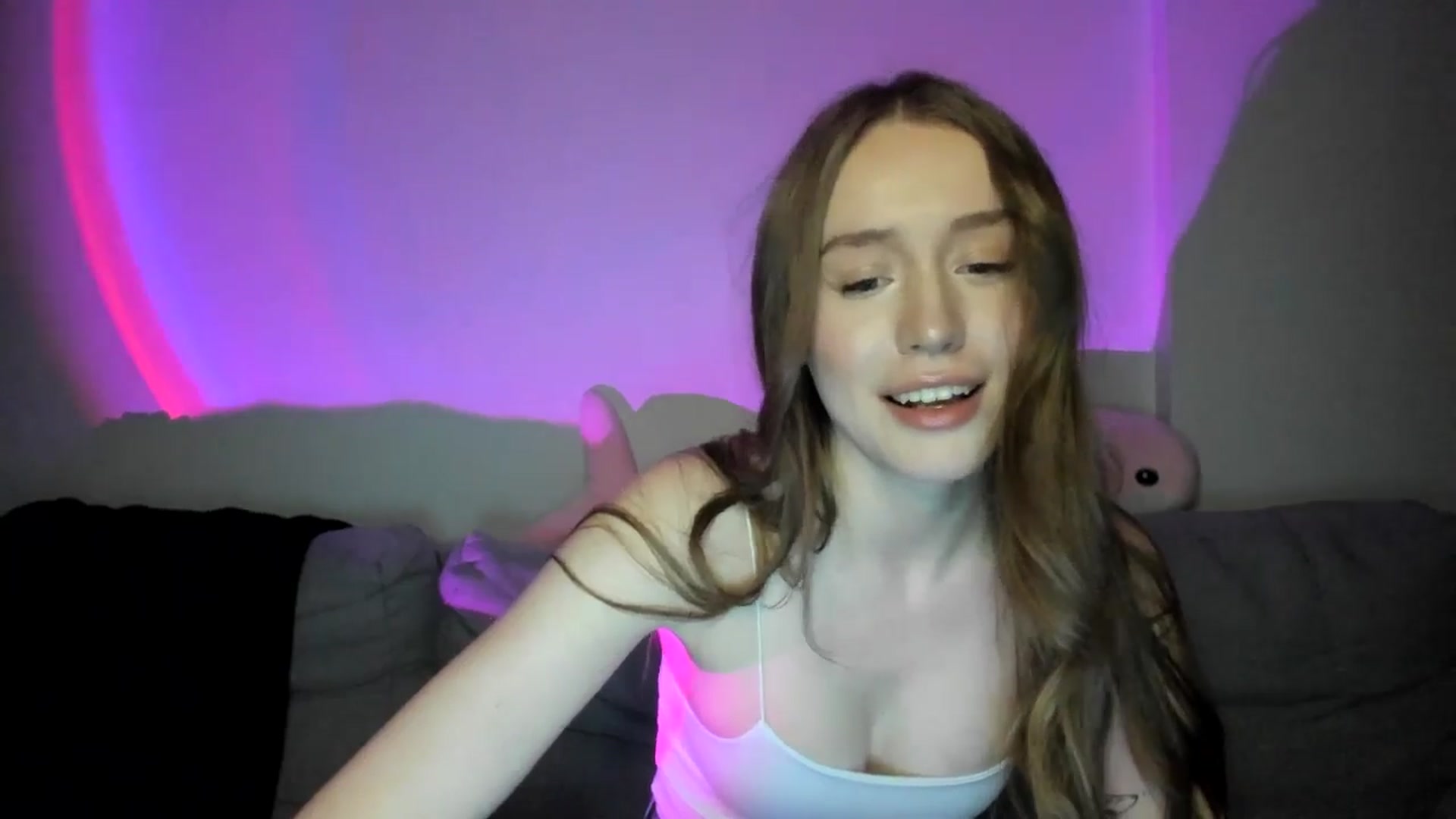 IsabellRrose video thumbnail