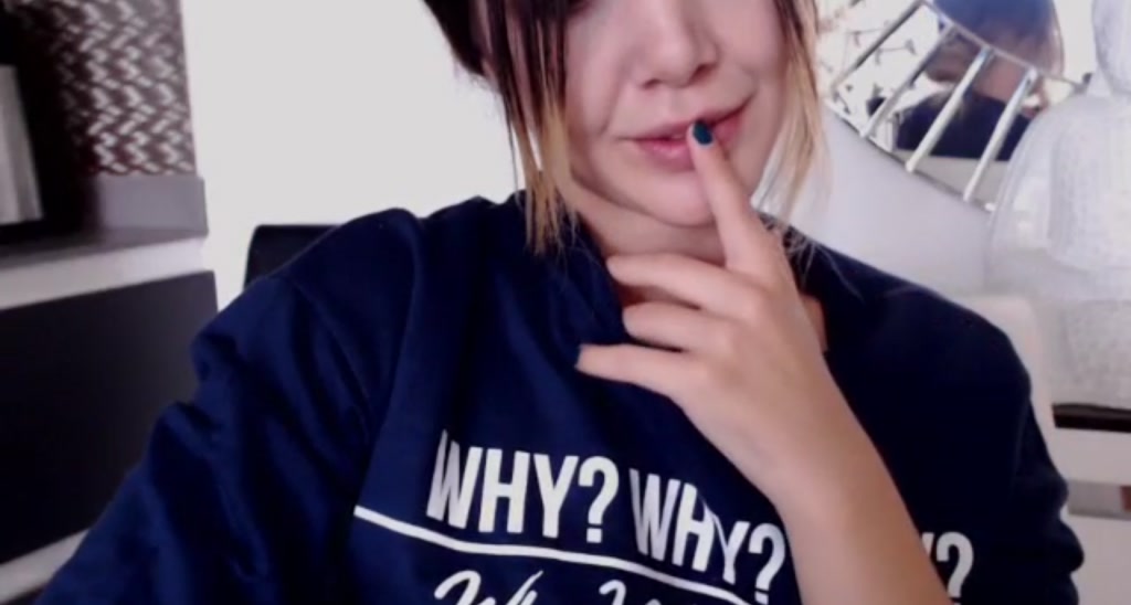 LauraVega video thumbnail