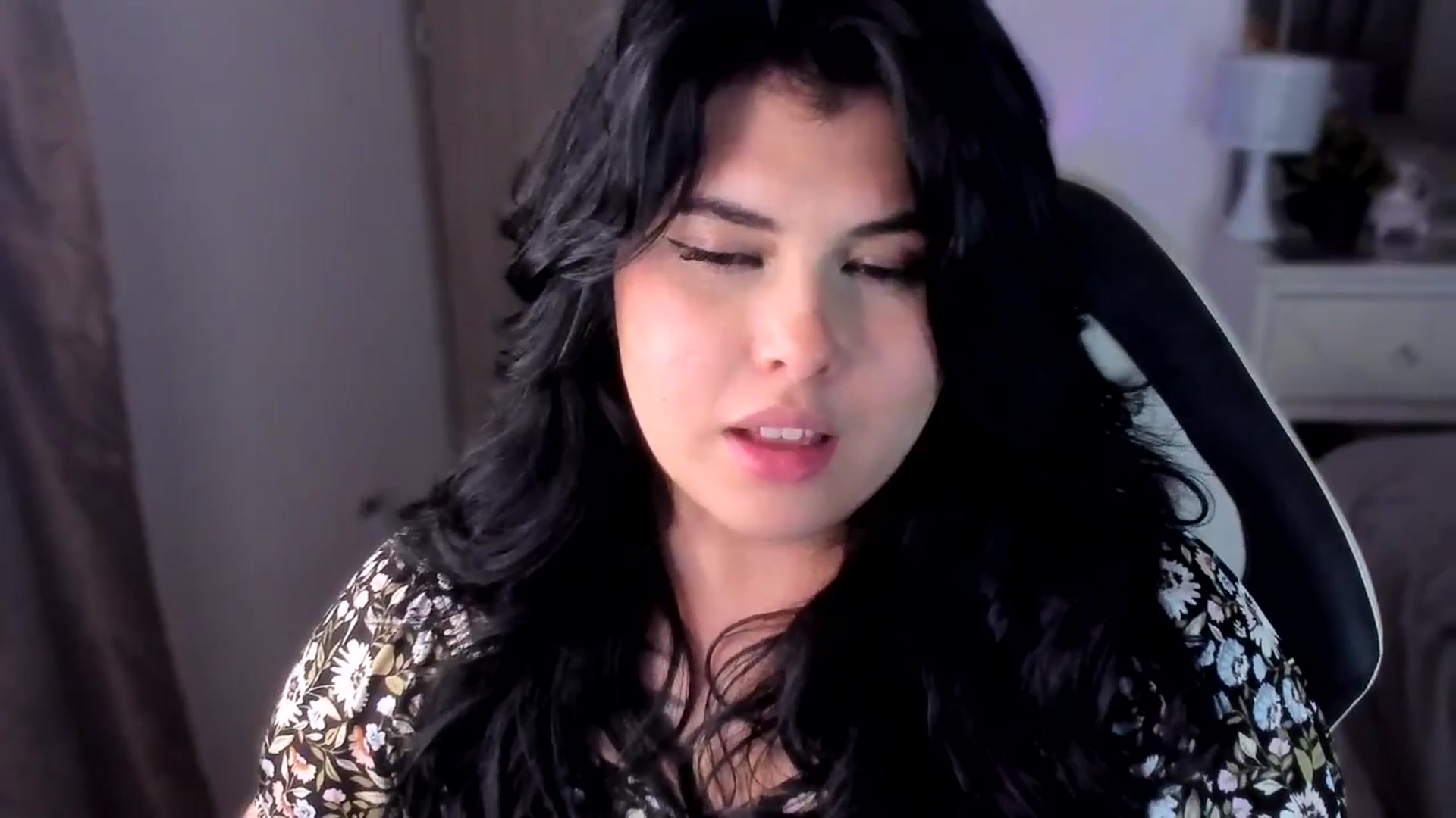 CuteNanni video thumbnail