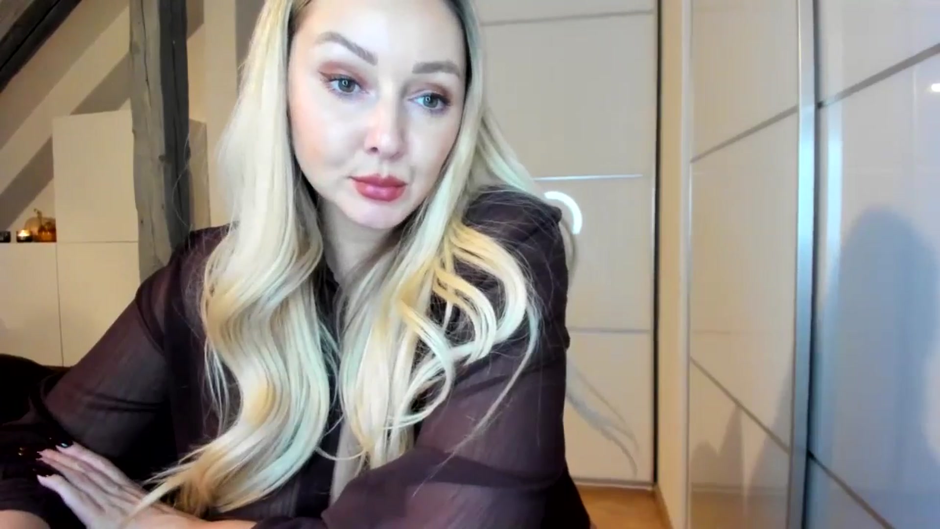 Mi_Ha video thumbnail