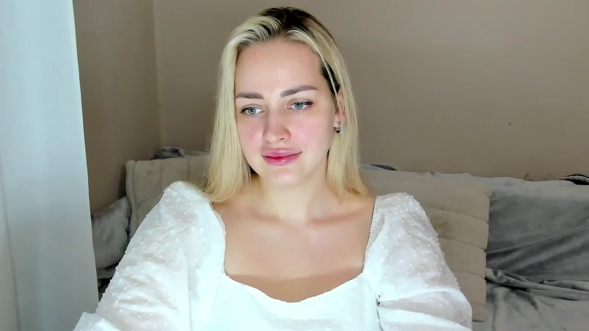 Katy__Berry video thumbnail