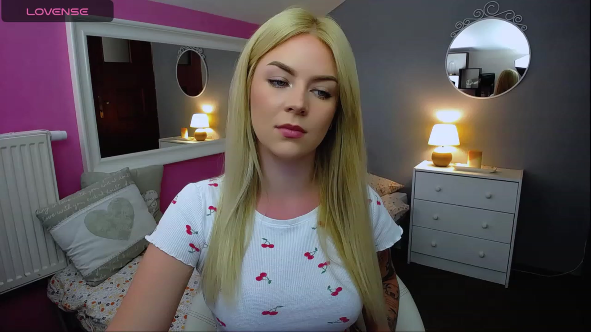 AurelieSierra video thumbnail