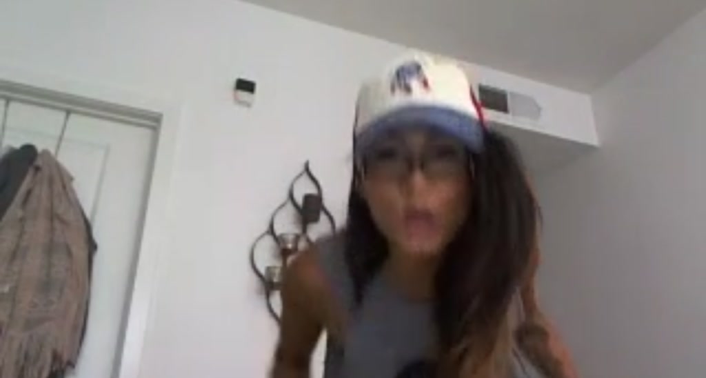 jizzgooglez video thumbnail