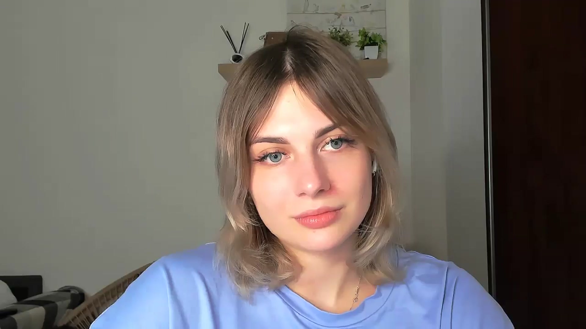 EarlyyBird video thumbnail