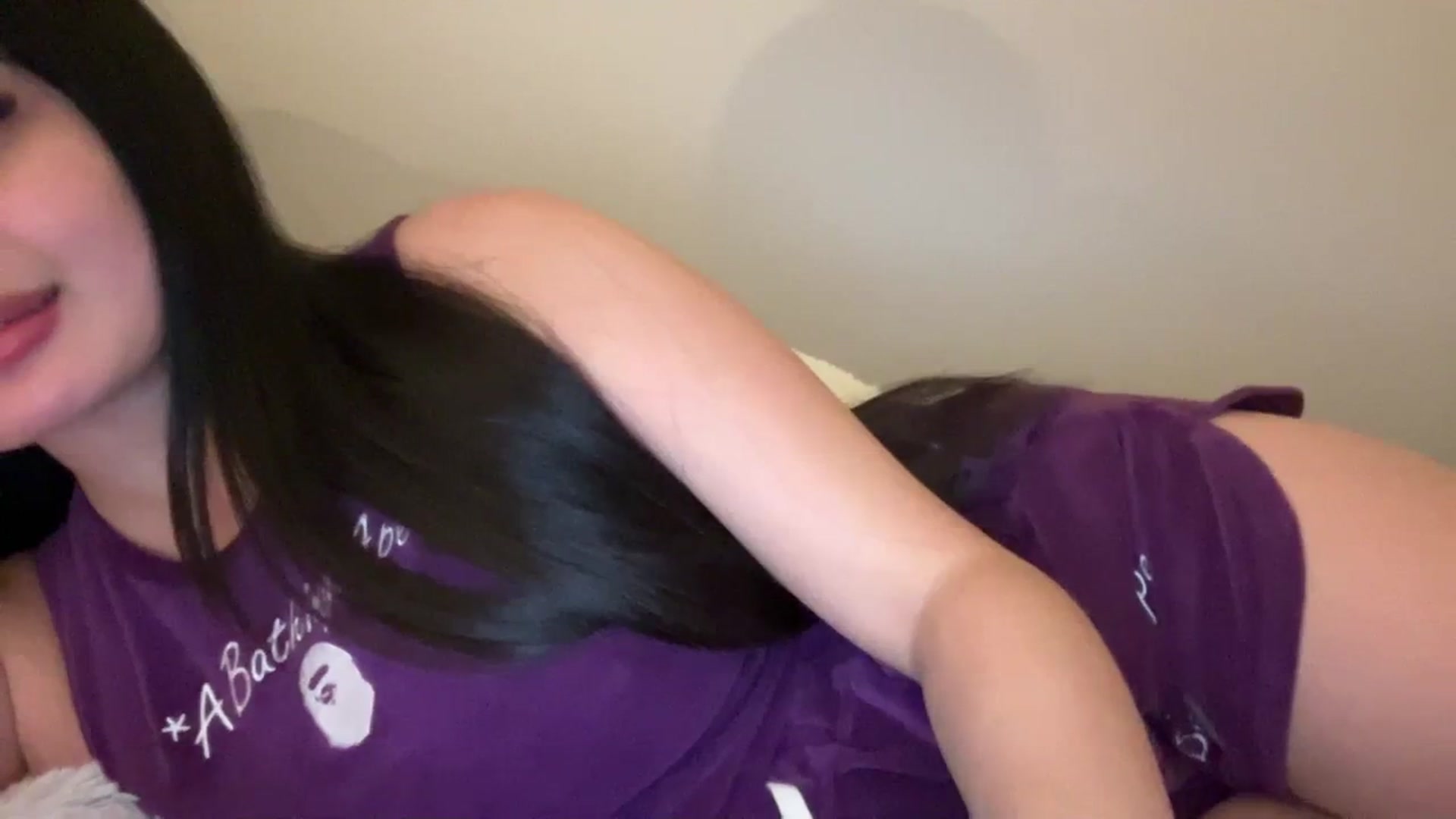 MsAkira video thumbnail