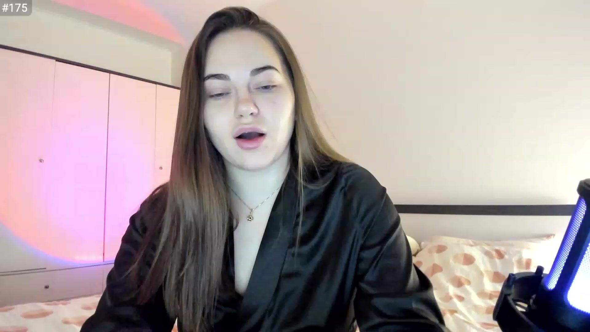 BeeTheQueen video thumbnail