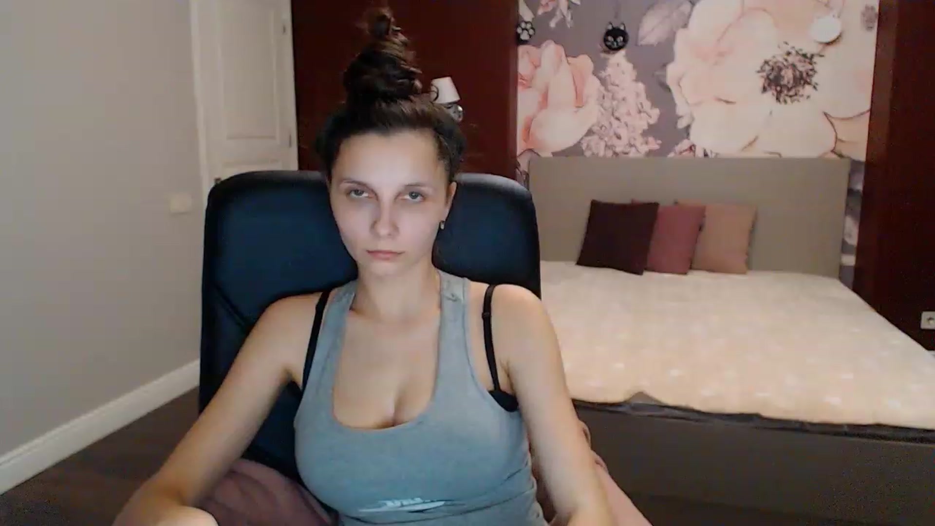 Karina_Mils video thumbnail