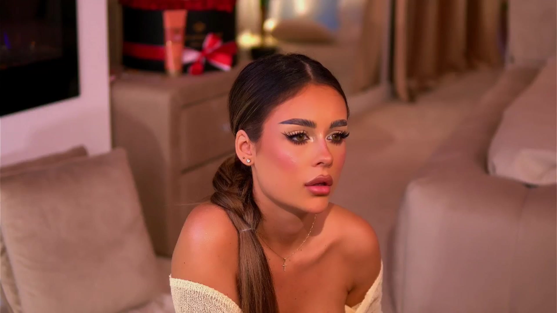 JasmineShaw video thumbnail
