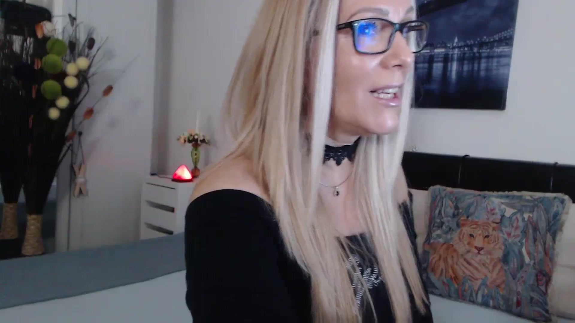 Reeya71 video thumbnail
