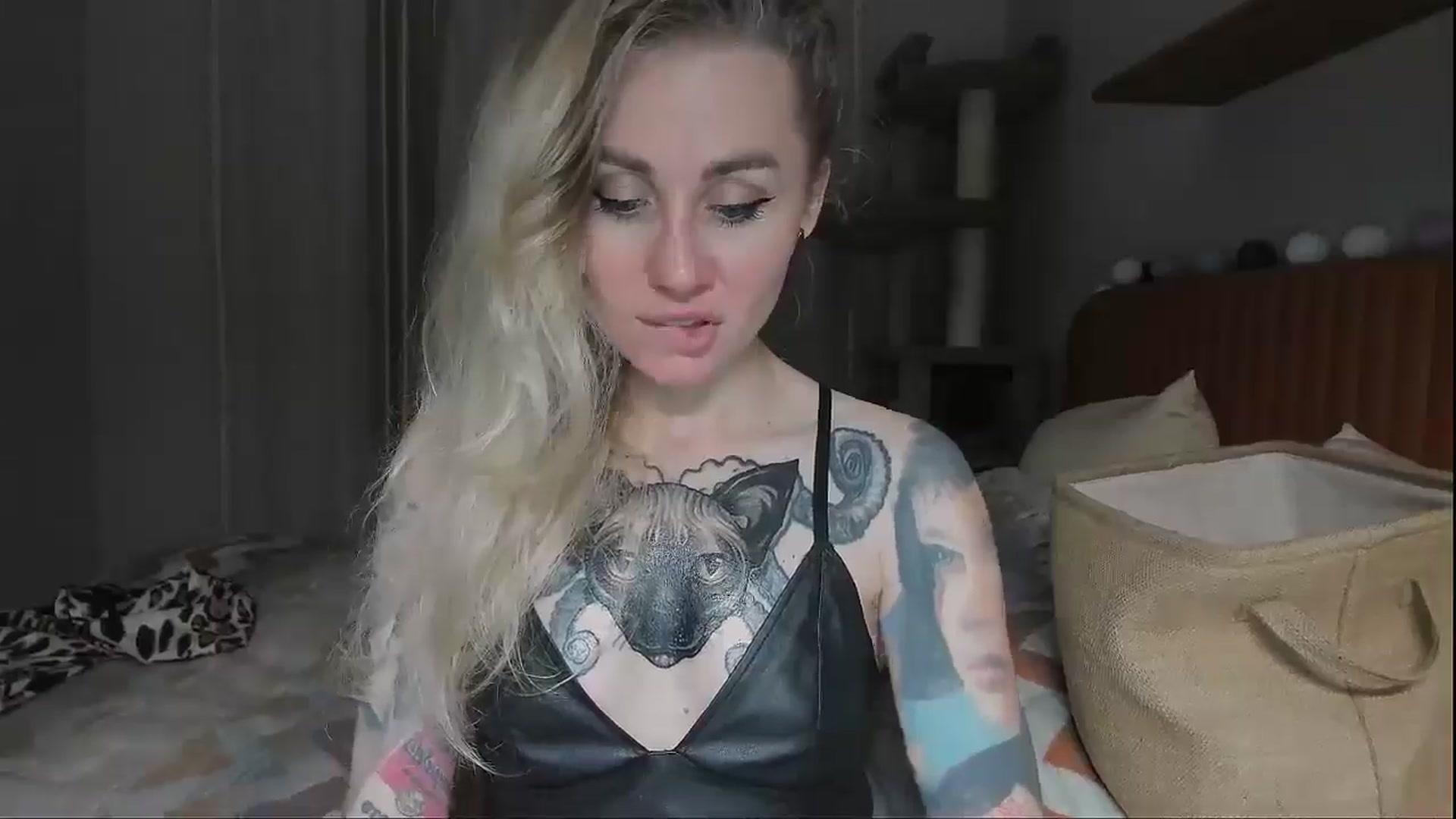 Alexa_Smithhh video thumbnail