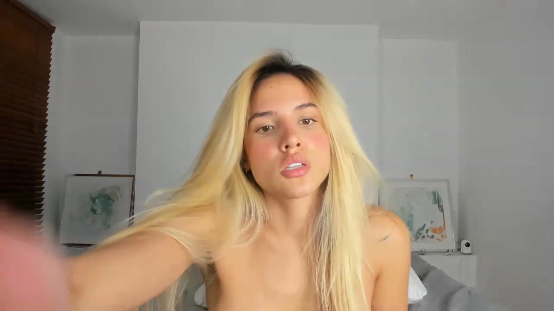 EMILIANA_CRUZ video thumbnail