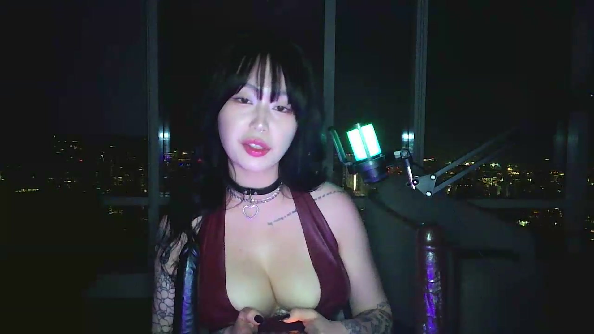 obeycarrienoona video thumbnail