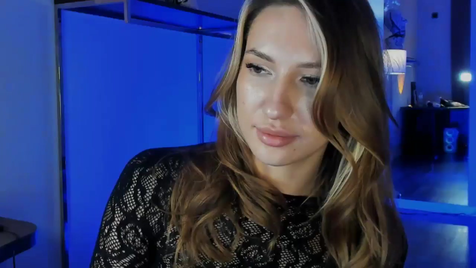 LovelyGin video thumbnail
