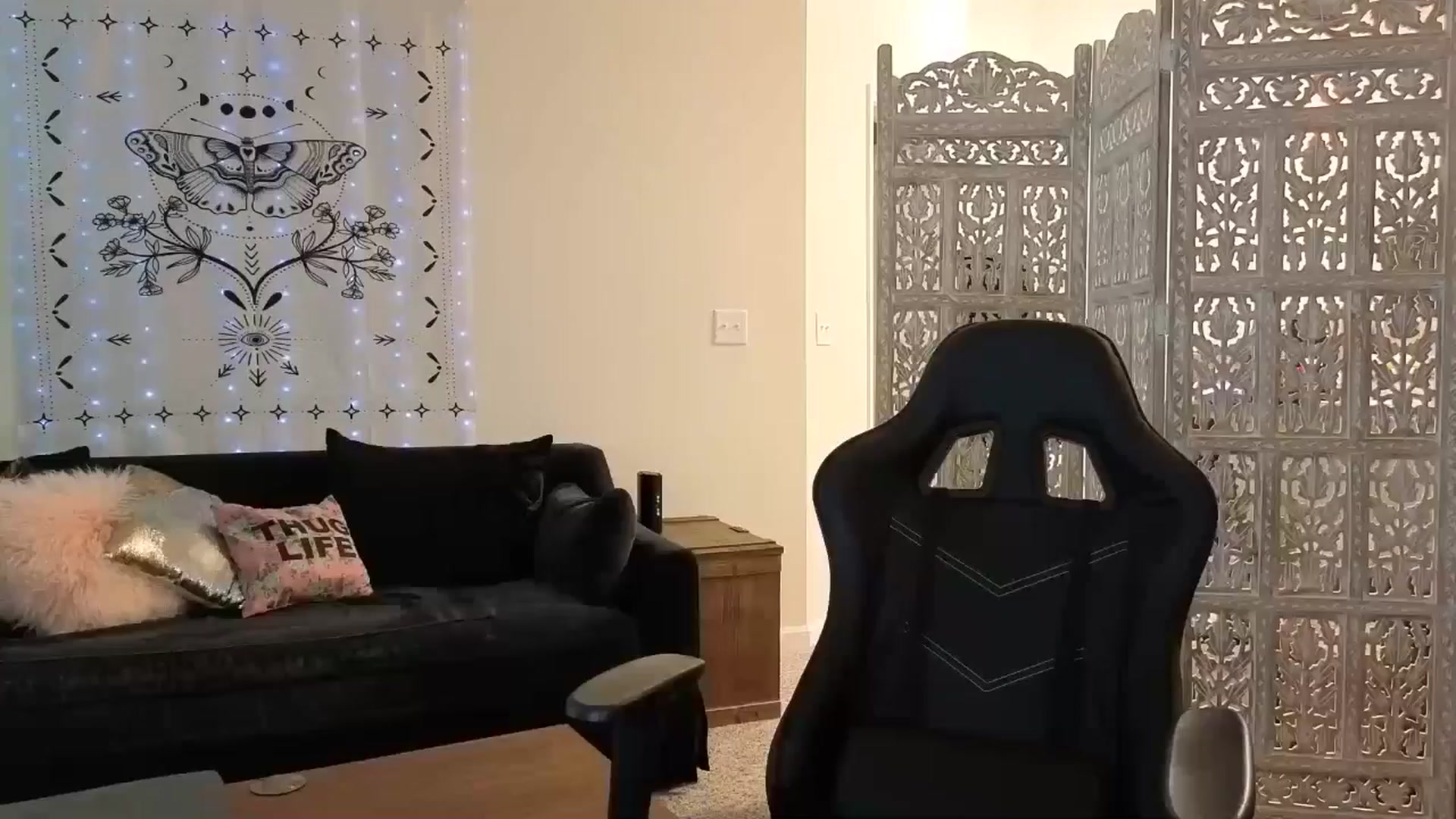 JinnaWhite video thumbnail