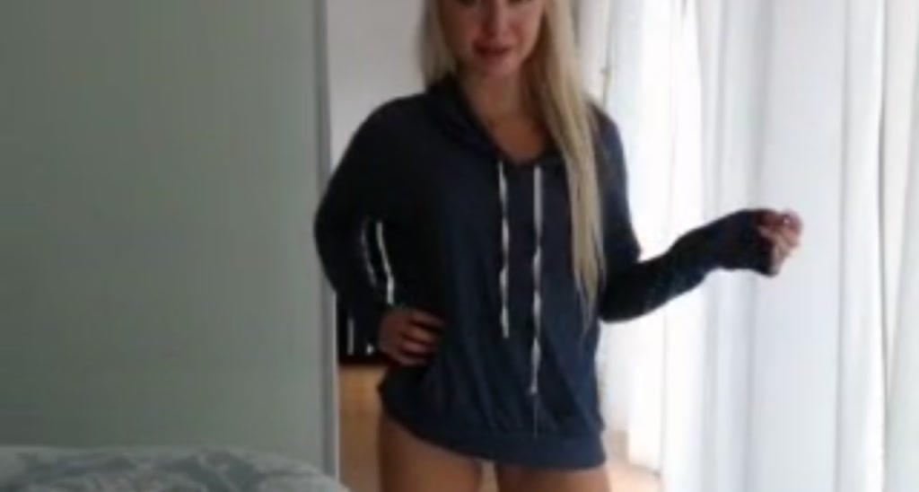 DaniiDoll video thumbnail