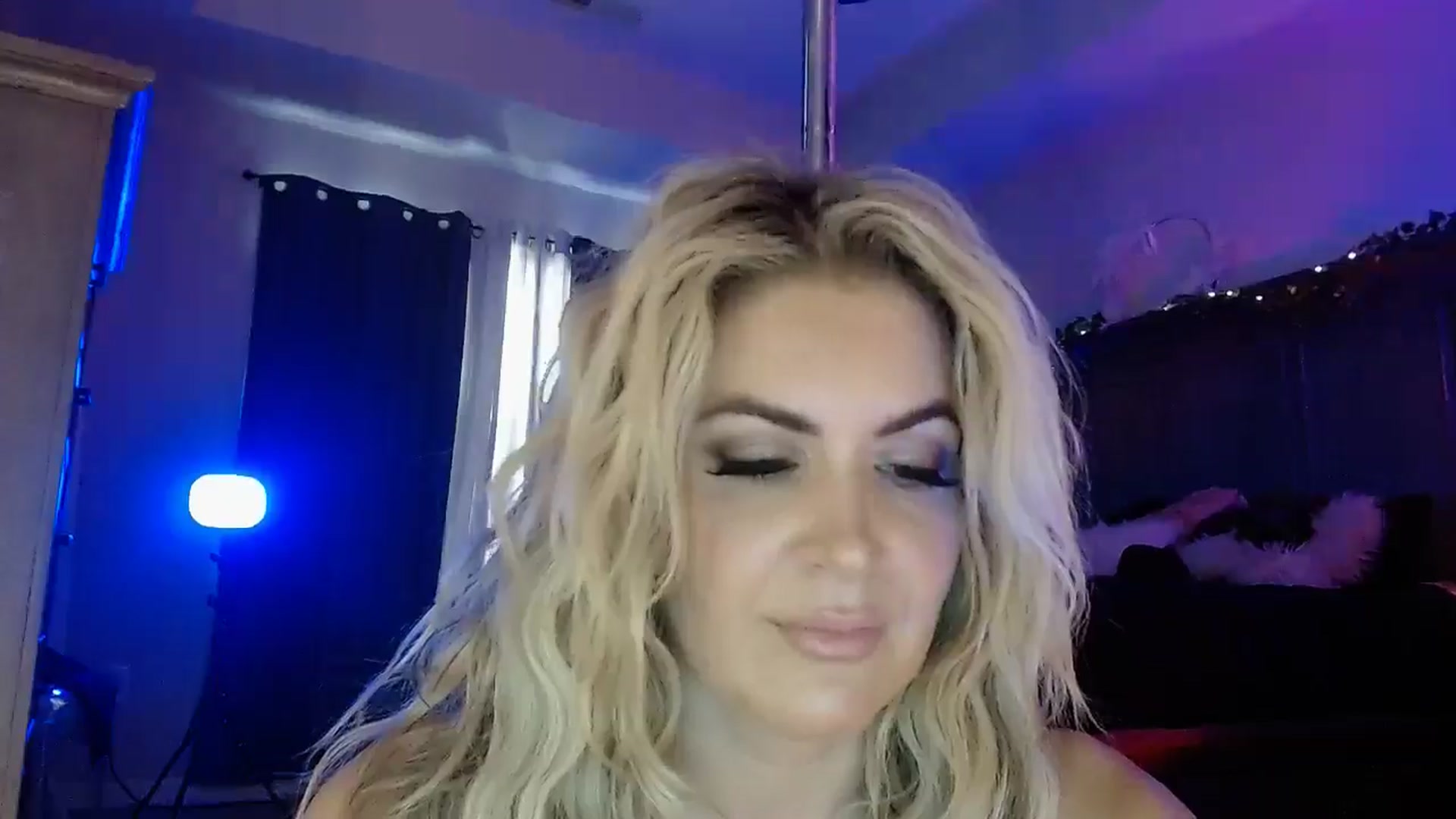 Marilyn_XO video thumbnail