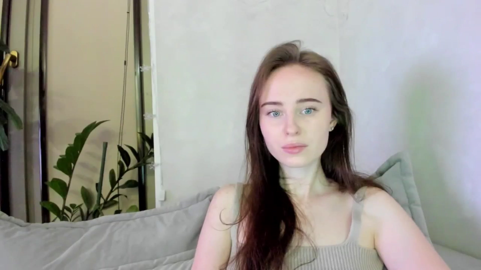 userSasha video thumbnail