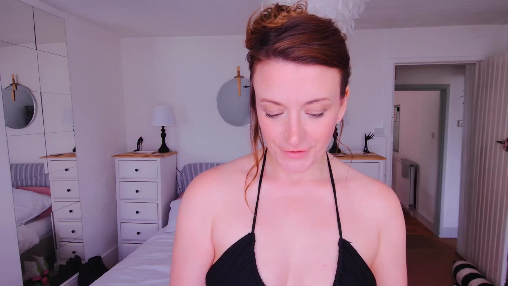 xDaisyx video thumbnail