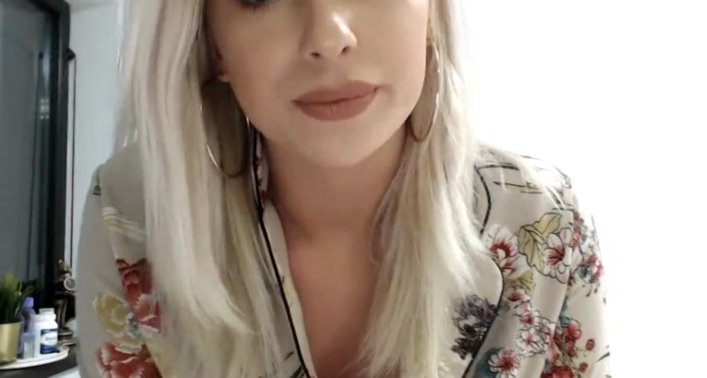 Kissofacobra video thumbnail