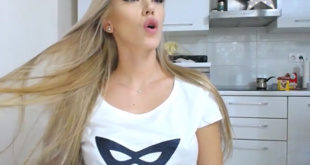 VivianisHere video thumbnail
