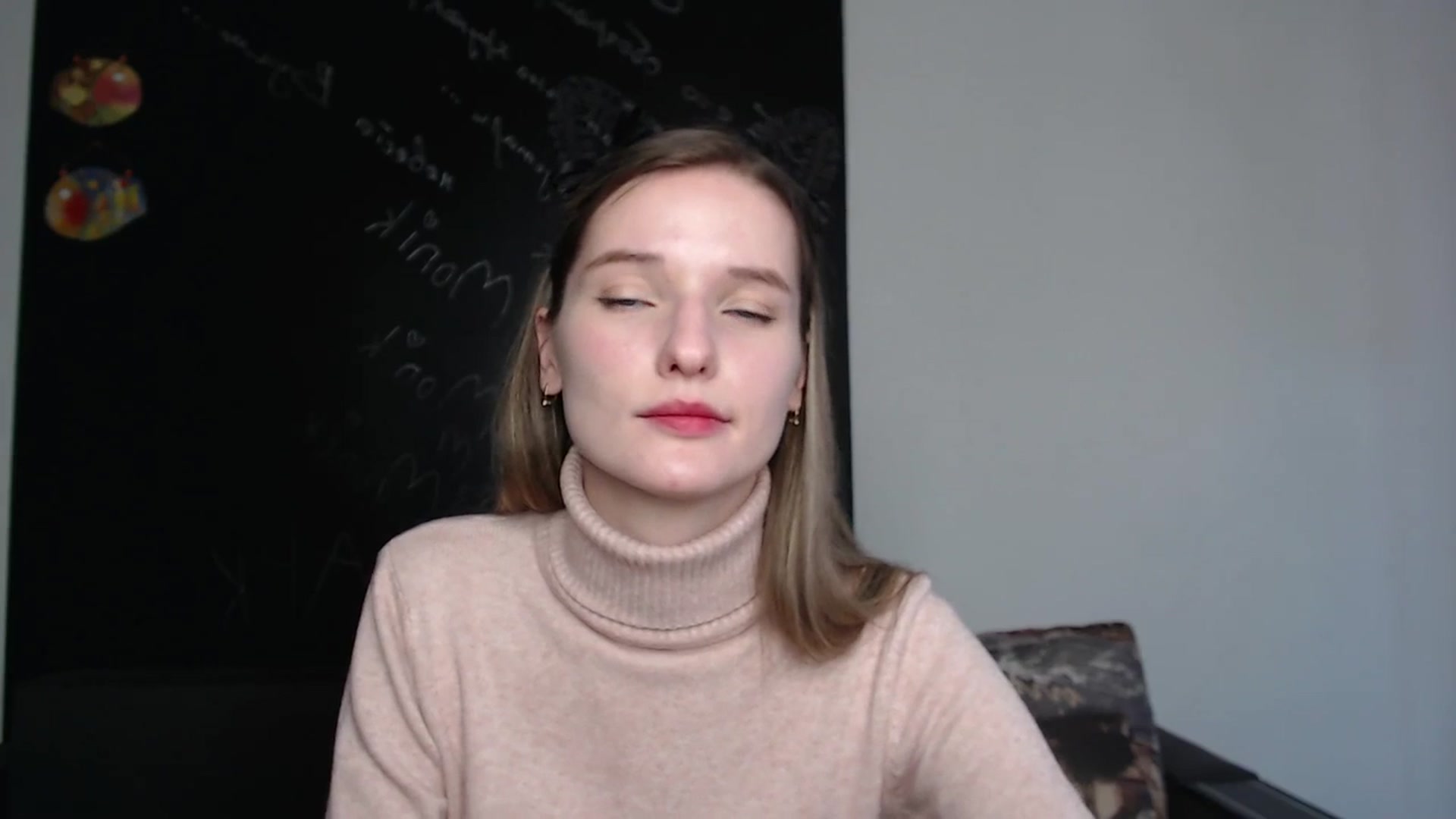 NadyaMoons video thumbnail