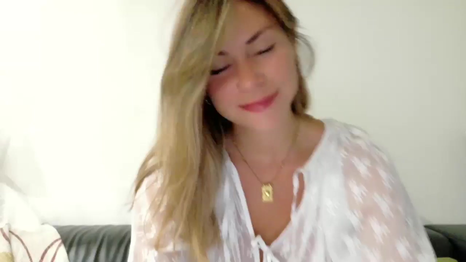 Alicewonder1 video thumbnail