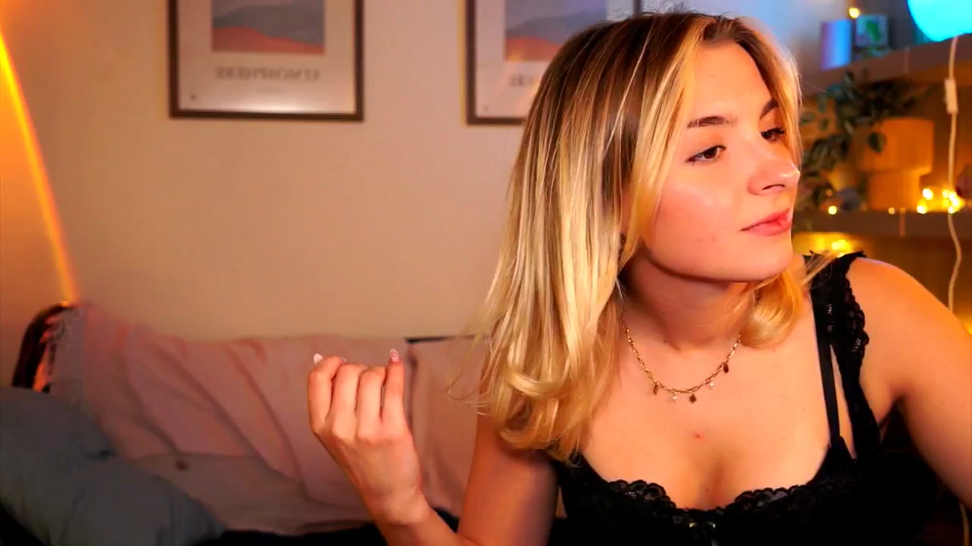 Pixie_Pie video thumbnail
