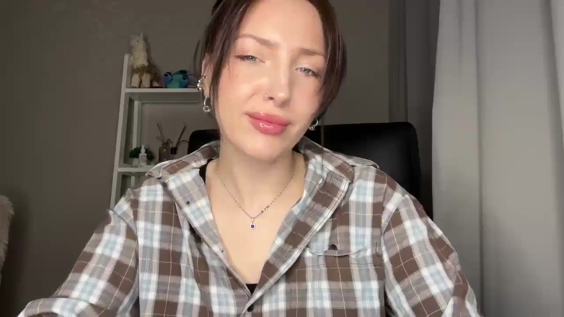 Di_Pearl video thumbnail