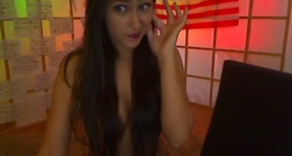 PoppyNaked video thumbnail