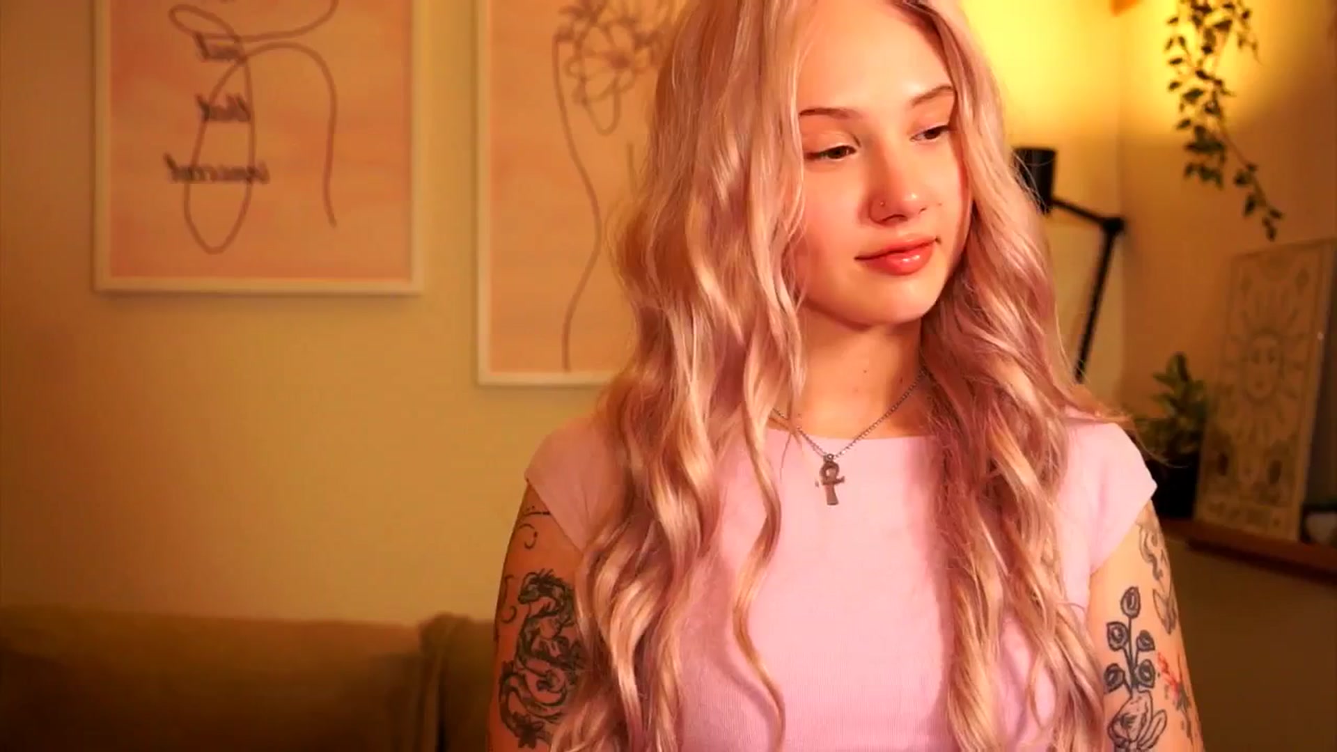 FoxyLovesYouu video thumbnail