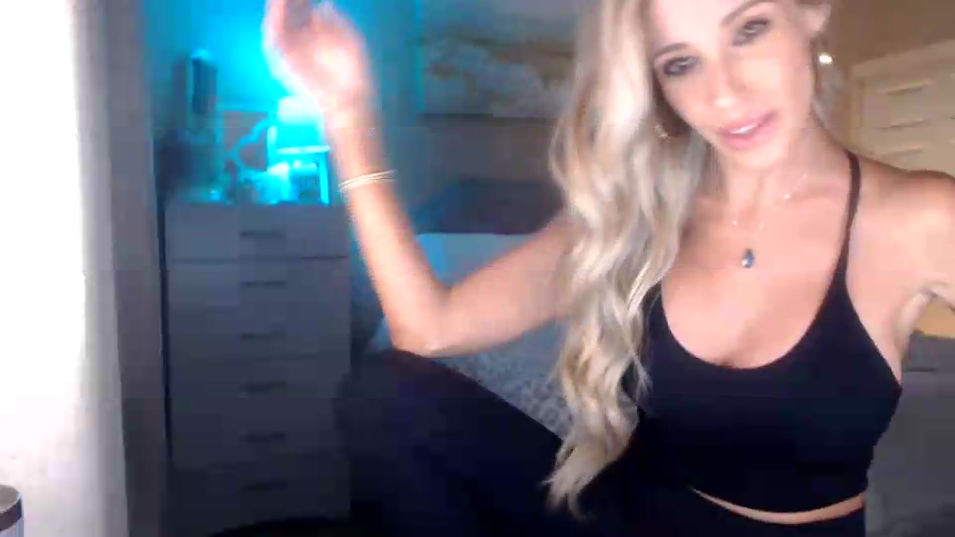 Queen_bambii video thumbnail