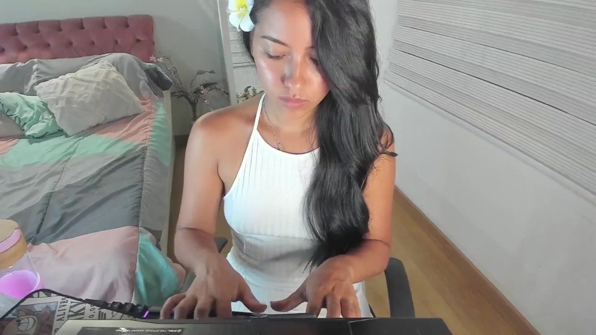ImBella_ video thumbnail