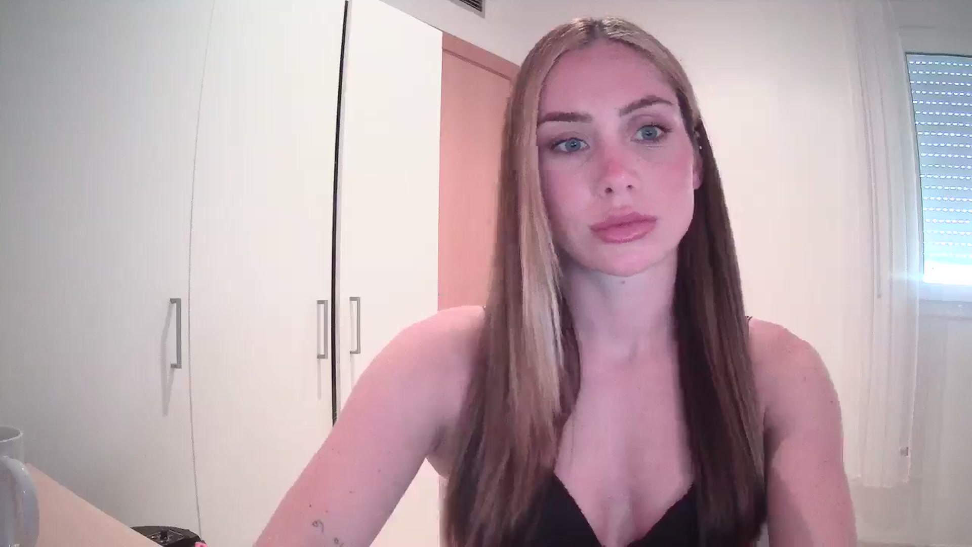 English_Lola video thumbnail