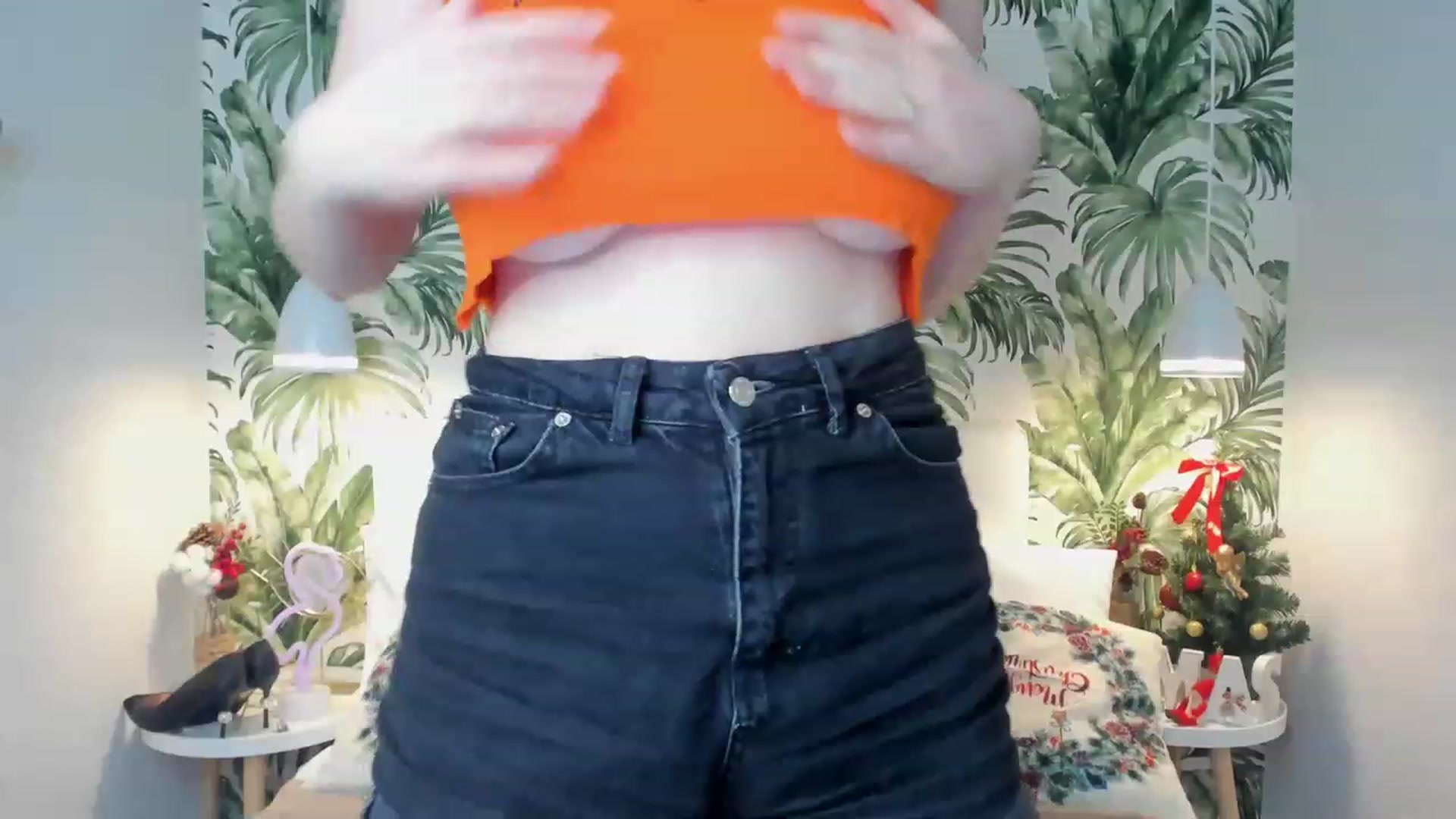 ElsaJones video thumbnail