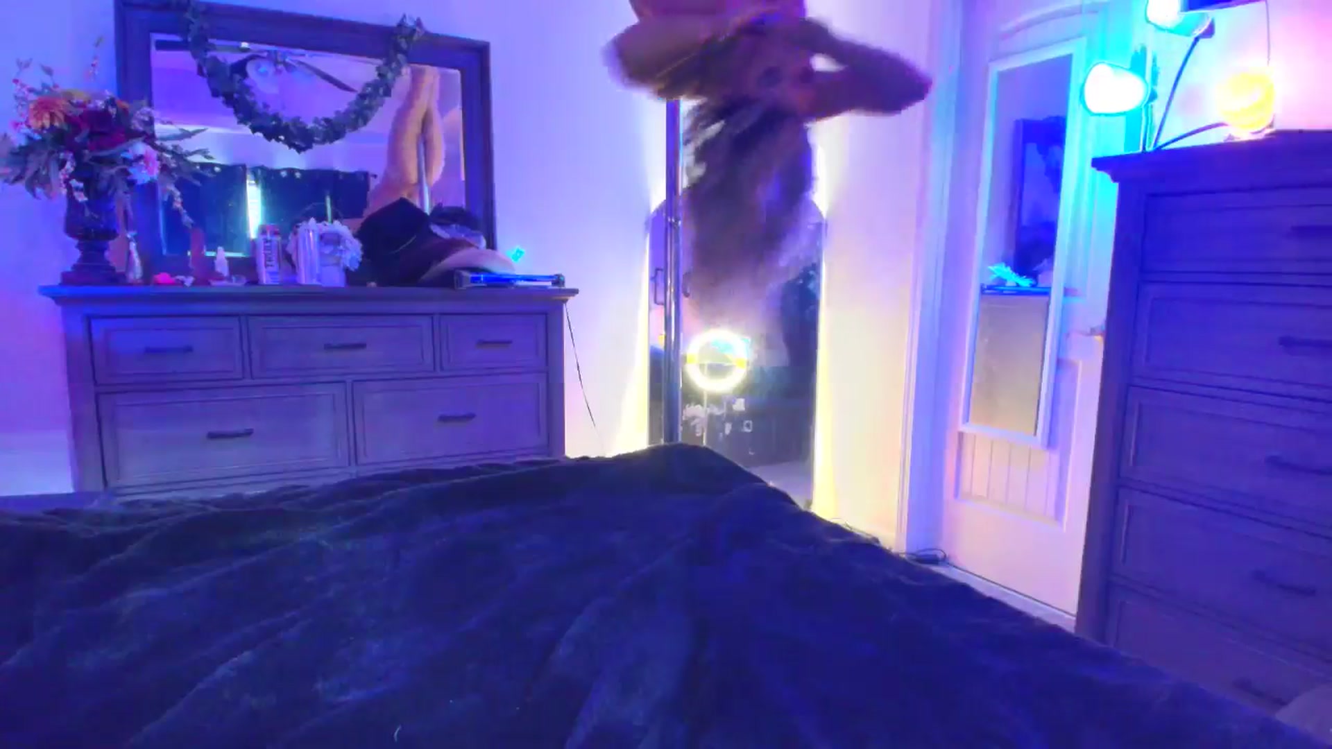TeXxxx video thumbnail