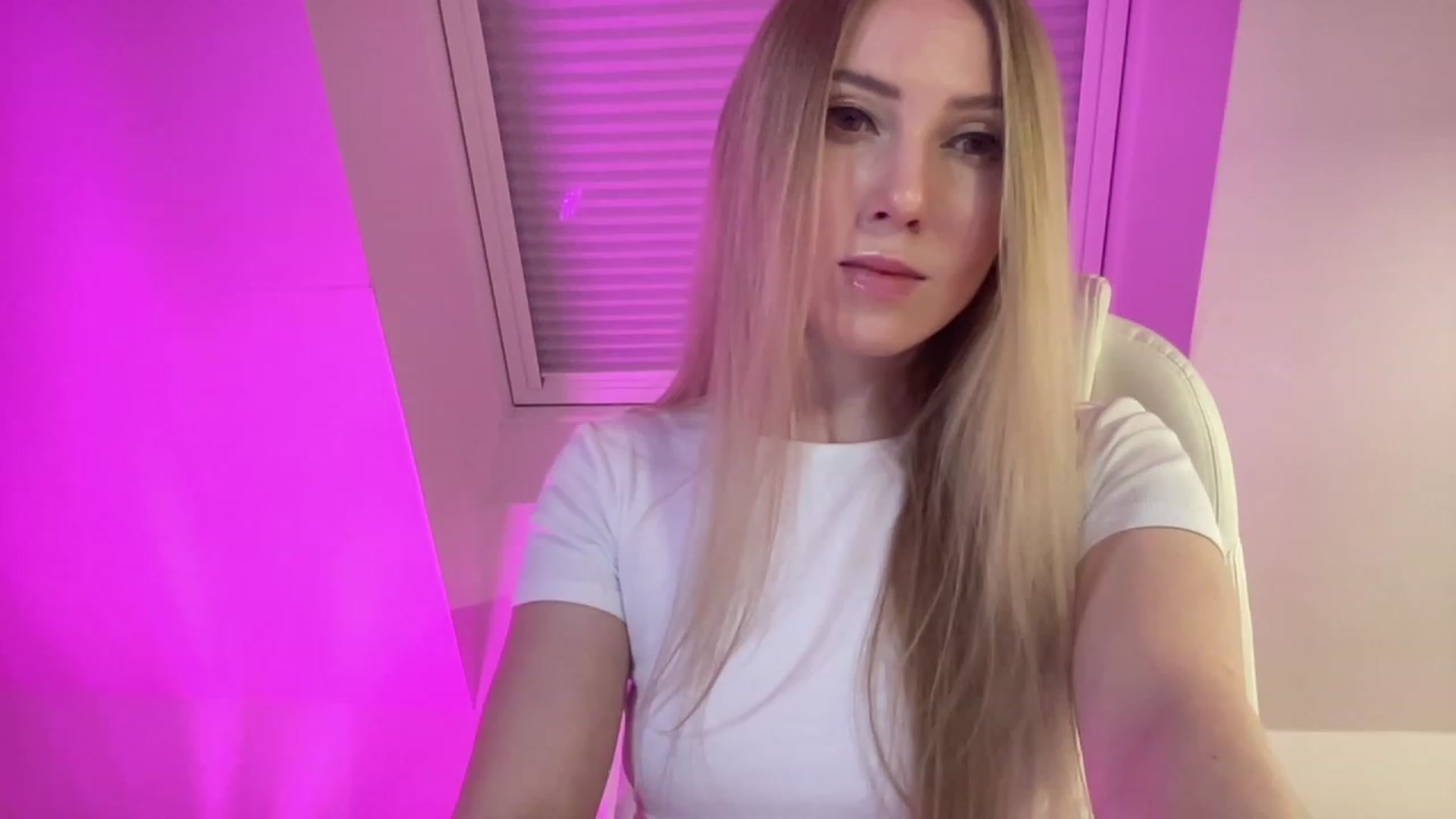 MagicElfie video thumbnail